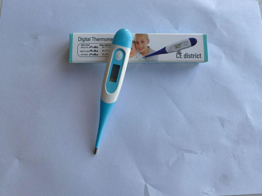 Waterproof Soft-Tip Digital Thermometer for Children and Adults, Measures Oral and Body Temperature