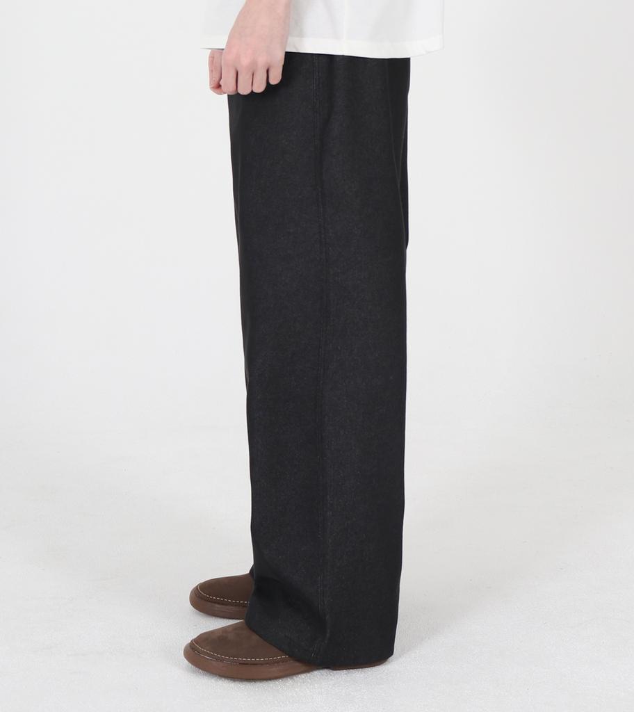 Beoteunseoul Curved Wide Denim Elastic Waist Pants [Black]