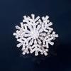 Luxury Comes and Goes Brooch High-end Women's Exquisite Rotating Snowflake Pin Design Sense Brooch Suit Accessories