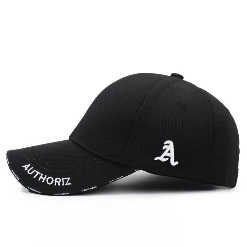 Classic Baseball Hat With Embroidered Letters And Breathable Design For All Seasons