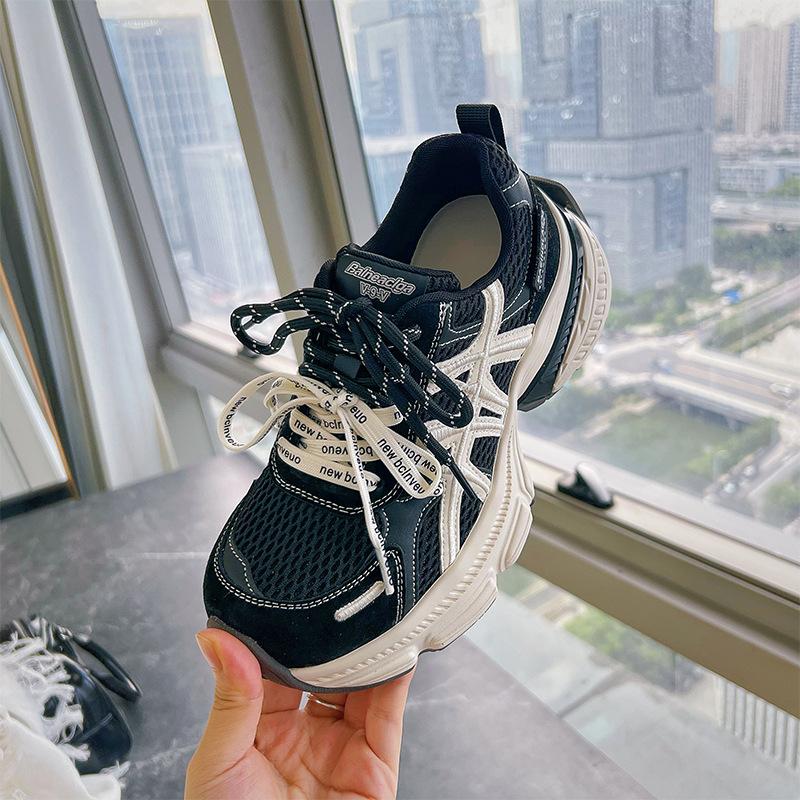 

Кожаные кроссовки-папы женские 2025 осень новая платформа пара шнурков спортивная обувь повседневная универсальная обувь дети 40 чёрный