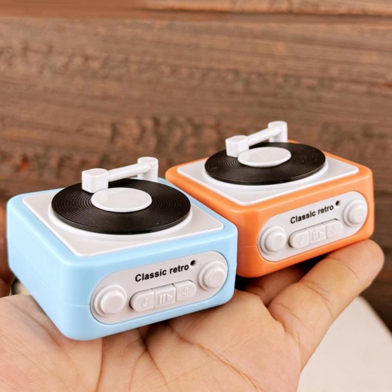 Vintage Recordable Gramophone Music Box Keychains Pendants With Recording Function Builts In Music Box For Unique Gift