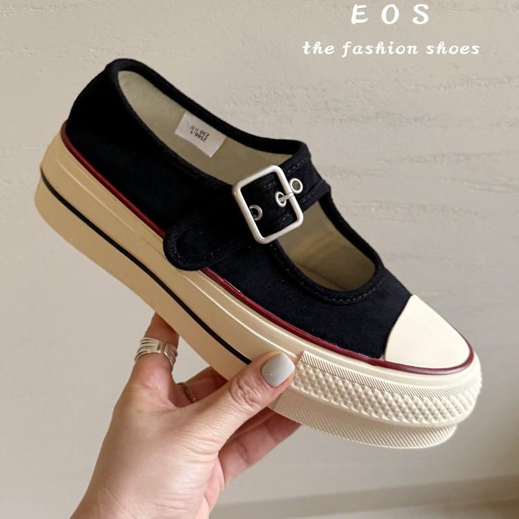 One pedal thick-soled shallow mouth Mary Jane shoes women's 2025 summer new leisure sports canvas shoes one-word buckle single shoes