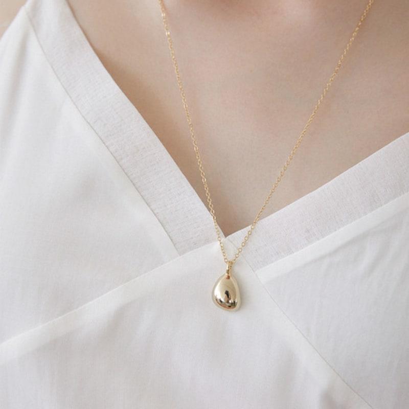 Halden pebble pendant necklace (N041_gold)