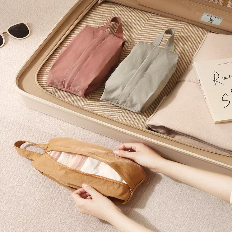 Kashicong Portable Travel Underwear & Sock Organizer Bag