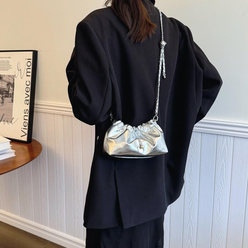 Fashionable Black And Silver Pu Bucket Bag For Ladies With Chic Ruffled Design