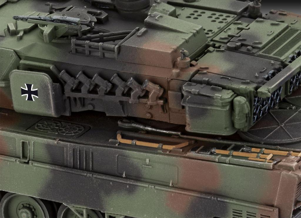 Revell 1/72 German Leopard II A7V Plastic Model Kit 03355 (Tank)