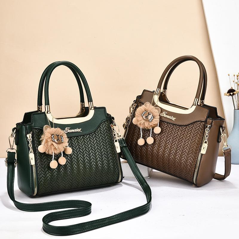 New High-end Large-capacity Light Luxury Handbag Woven Shoulder Bag Messenger Bag Women's Middle-aged Mother Bag