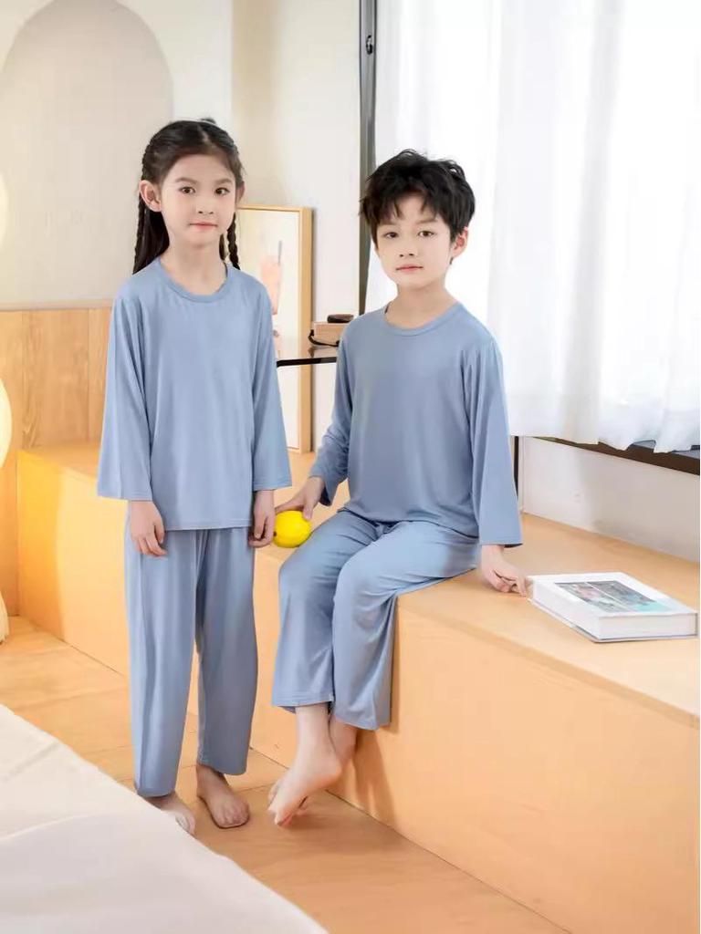 Dětské modální pyžamo - Letní lehké, kulatý výstřih, dlouhý rukáv a kalhoty pro chlapce a dívky.