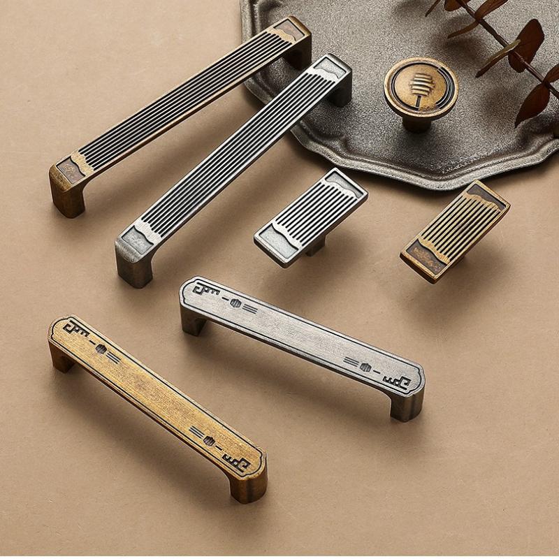 Modern Simple High-End Antique Brass Cabinet Door Handle Light Luxury for Wardrobe Shoe Cabinet - Vintage Style Hardware