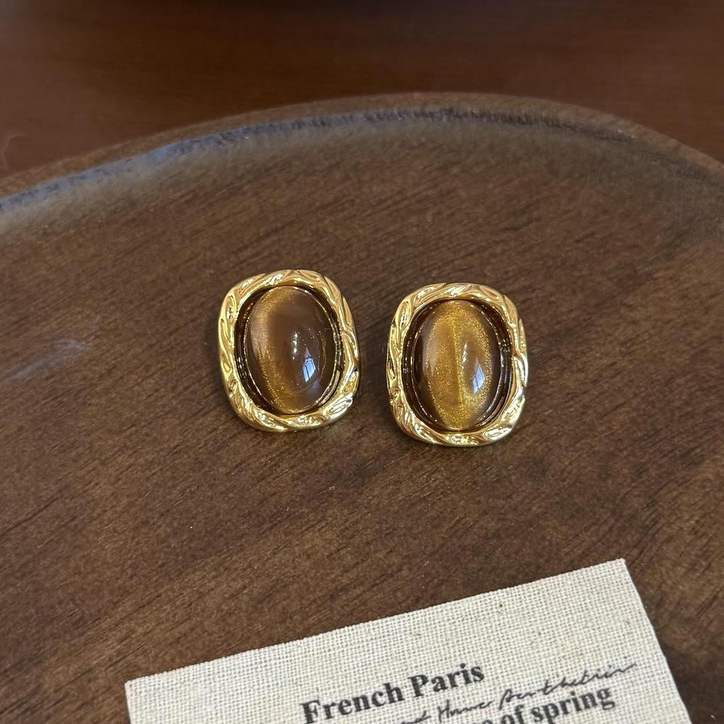 2025 Retro Fashion Geometric Stud Earrings in Tiger Eye & Cat Eye for Women