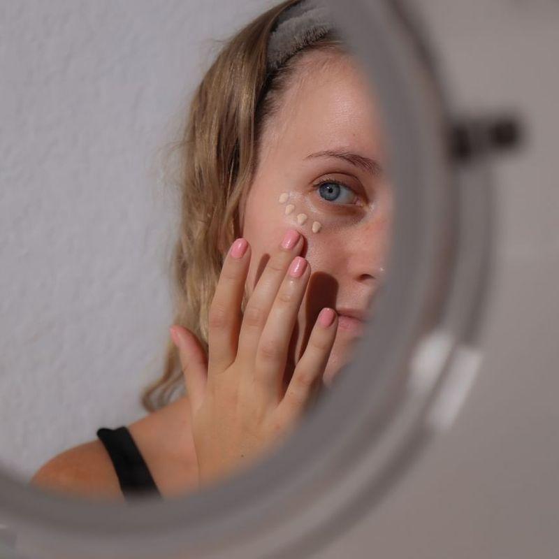 theBalm - Anne T. Dotes : Liquid Concealer - 6 Shades