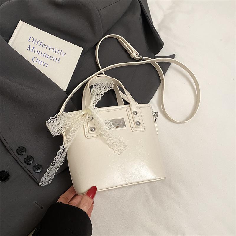 2025 summer high-end exquisite handbag bag women's shoulder messenger bag fashionable versatile bucket bag