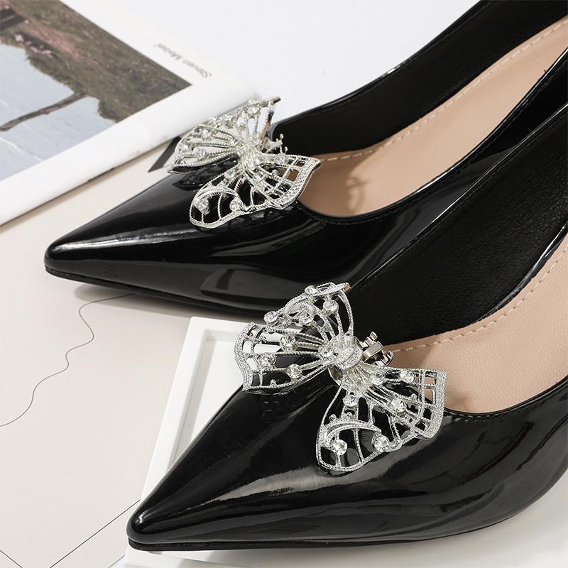 1Pc Shiny Hollow Rhinestone Bow Shoe Buckle Fashion Bowknot Shoes Decoration Shoe Clip Wedding Bride Shoes Accessories