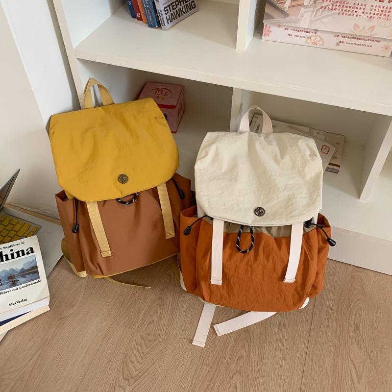 Niche design lightweight cloth bag women's new models, please first large-capacity travel backpack contrasting color backpack