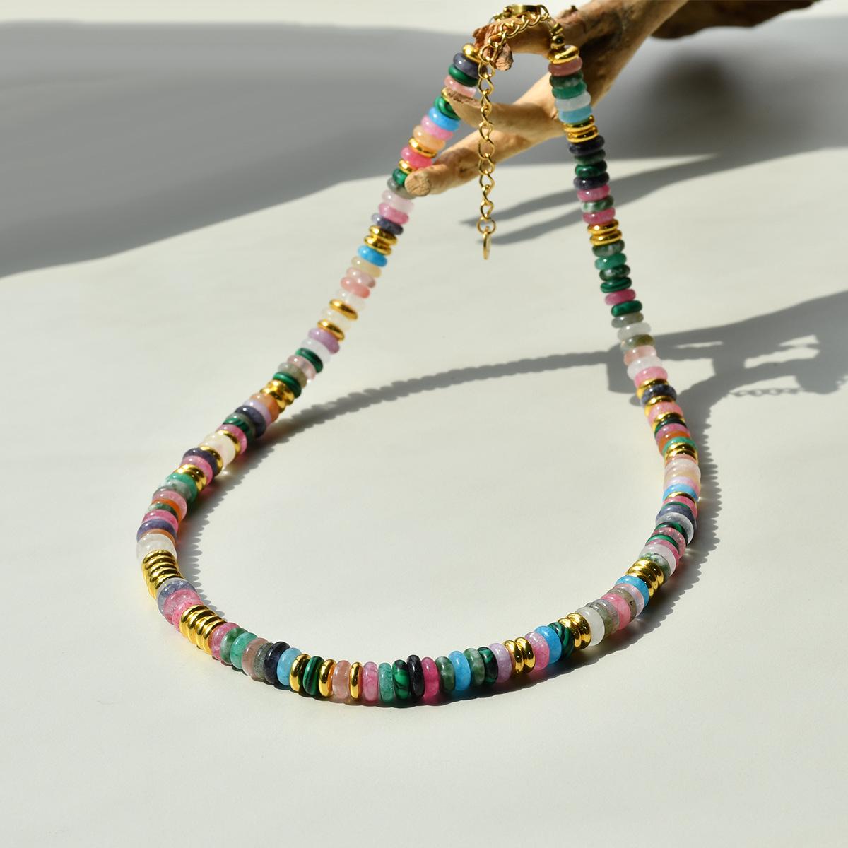 

Высококлассный красочный набор ожерелья и браслета-фризби с дофамином и натуральным камнем