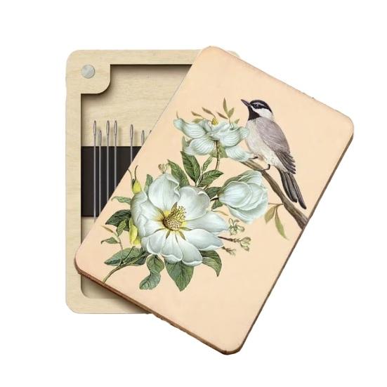 Sewing Needle Storage Box Wooden Magnetic Needle Holder Case with Lid Craft Supplies Storage Organizer Gift for Sewers