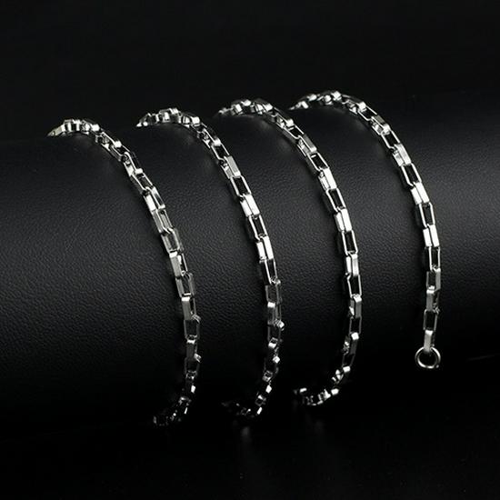 

Корейская мода титановая сталь парное ожерелье из змеиной кости - модный индивидуальный аксессуар