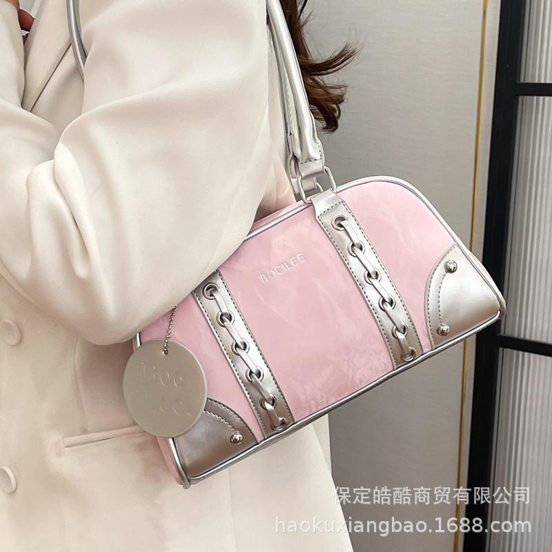 Premium bag women 2025 new fashion explosion pillow bag large capacity commuting versatile hand carry shoulder bag