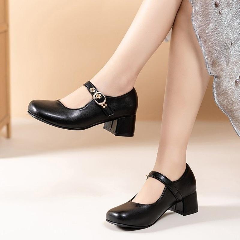 2025 Buckle Strap Mary Janes Women's High Heels Round Toe Shallow Chunky Heels Pumps for Fashion Retro Office & Career Shoes