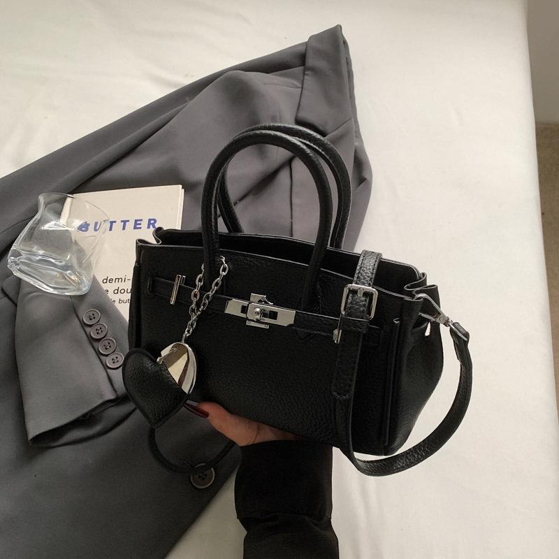 

Premium small bag women s new summer versatile messenger bag popular handbag platinum bag чёрный