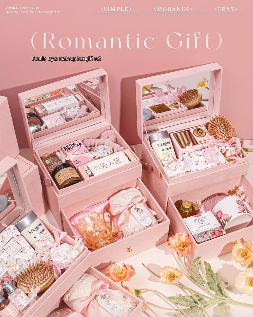 Elegant Bridesmaid Souvenir: Luxurious & Practical Gift Box for Your Best Friend - Perfect for Nurse's Day or As a Thank You Women's Gift.
