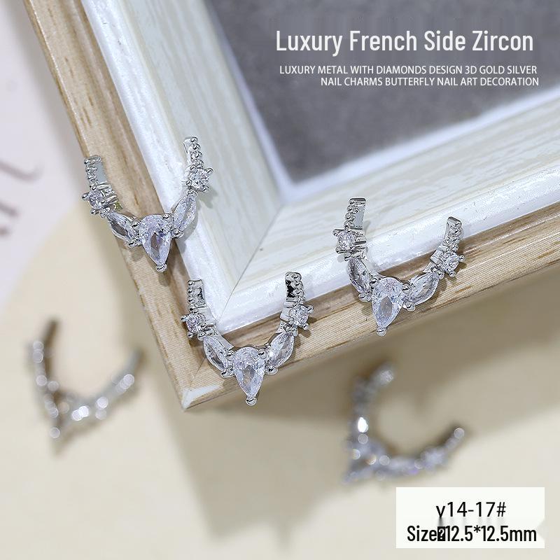 Elegant 3D French Crescent Zircon Nail Art with Star Design