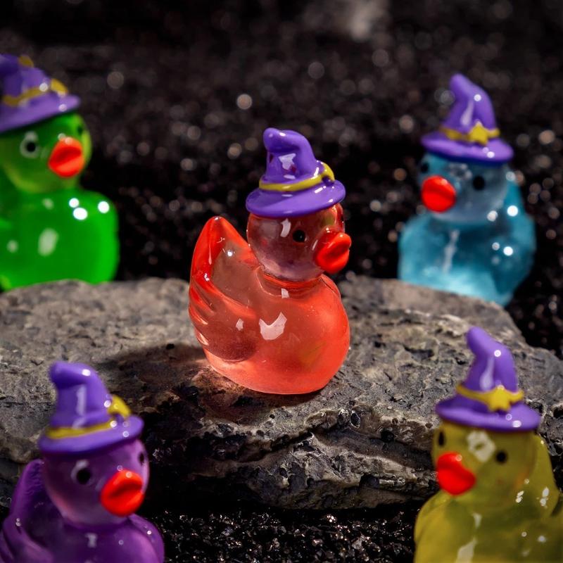 Cute Glow in Dark Mini Magic Hat Duck Figurines Luminous Resin Miniatures for Desk Birthday Party Favors