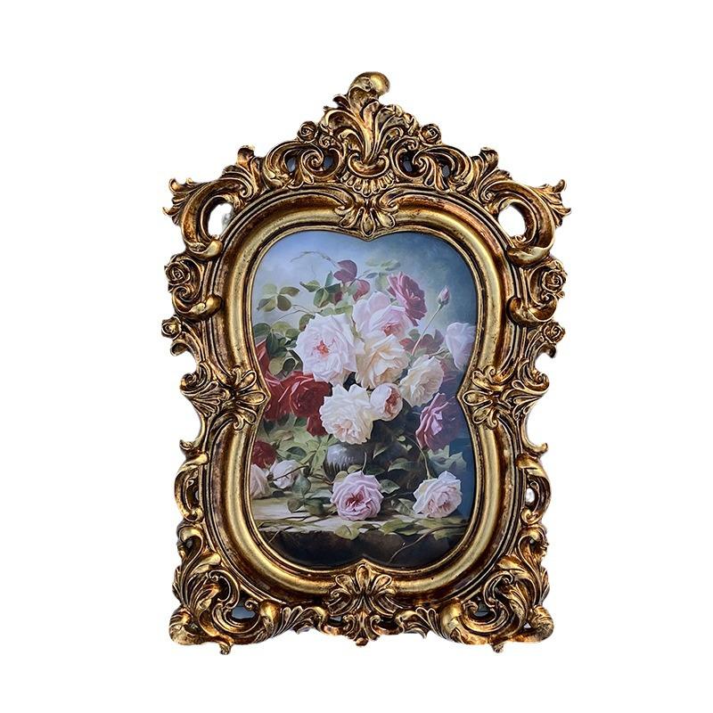 European Retro Gold Embossed Resin Photo Frame - Decorative Wall Hanging