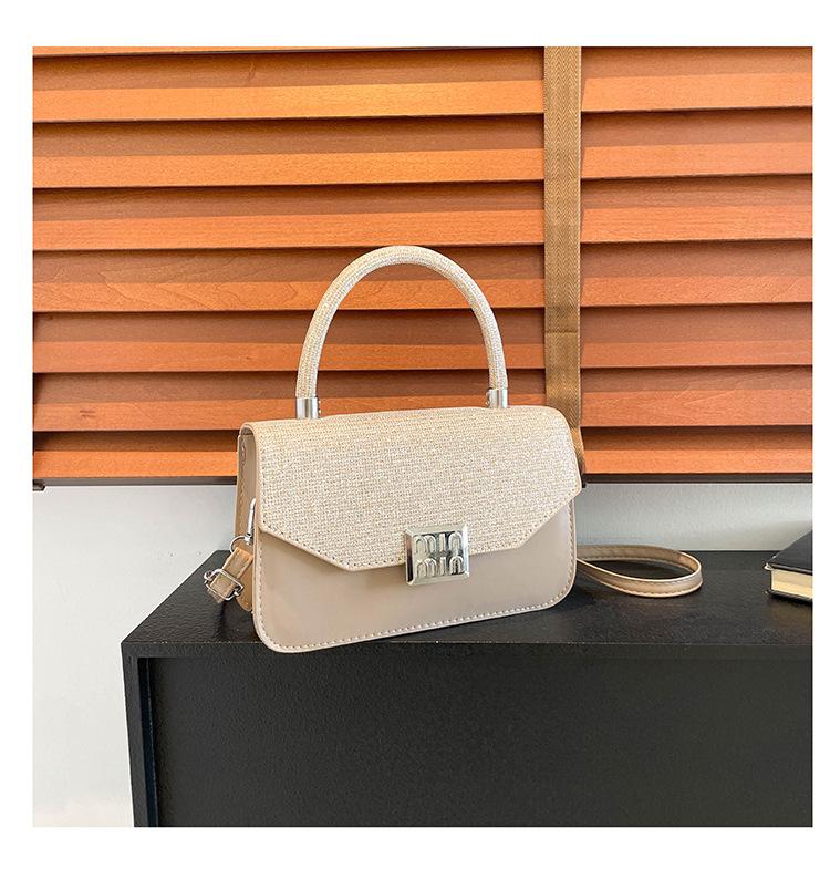 

Модная и иностранная женская сумка через плечо 2025 года, летняя, с индивидуальным простым текстурным нишевым дизайном, повседневная маленькая квадратная сумка хаки