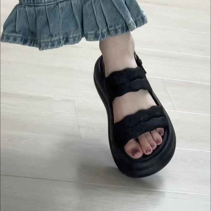 Super soft platform fashion casual word with sandals women's summer new versatile beach shoes