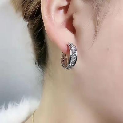 1 Paar Huggie-Ohrringe, Strass-Dekor, C-förmige Ring-Ohrringe, Ohrdekoration, Schmuck, Anti-Allergie, poliert