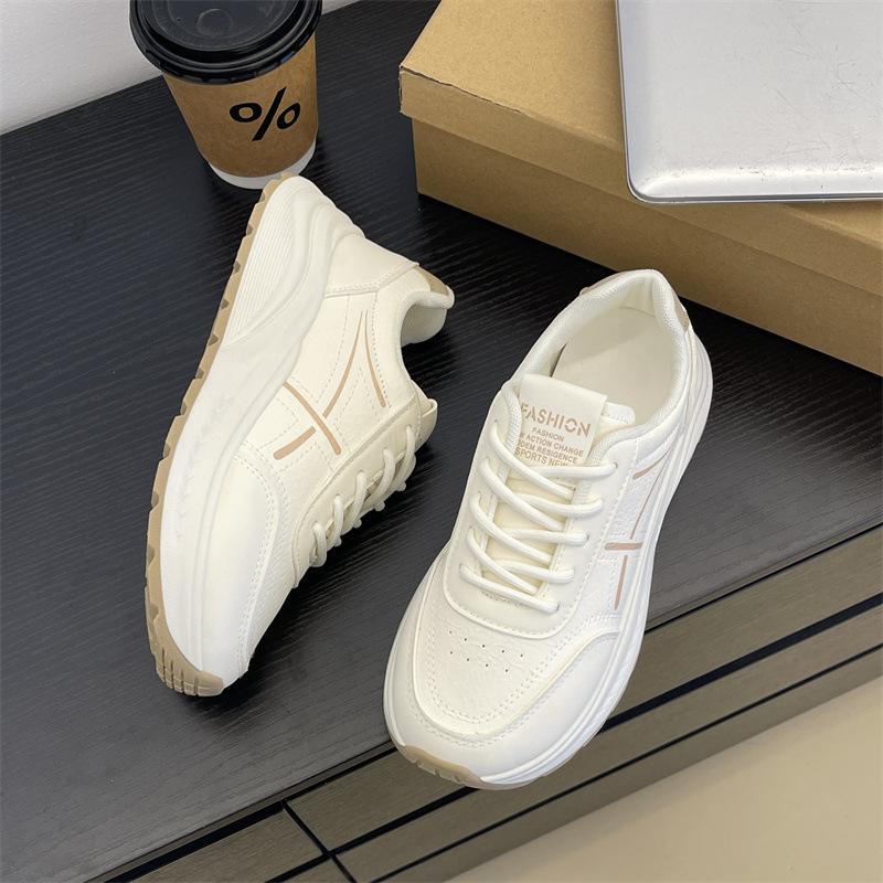 

2025 new spring and autumn women s shoes versatile platform white shoes student soft sole lightweight dad shoes sports and leisure shoes 35