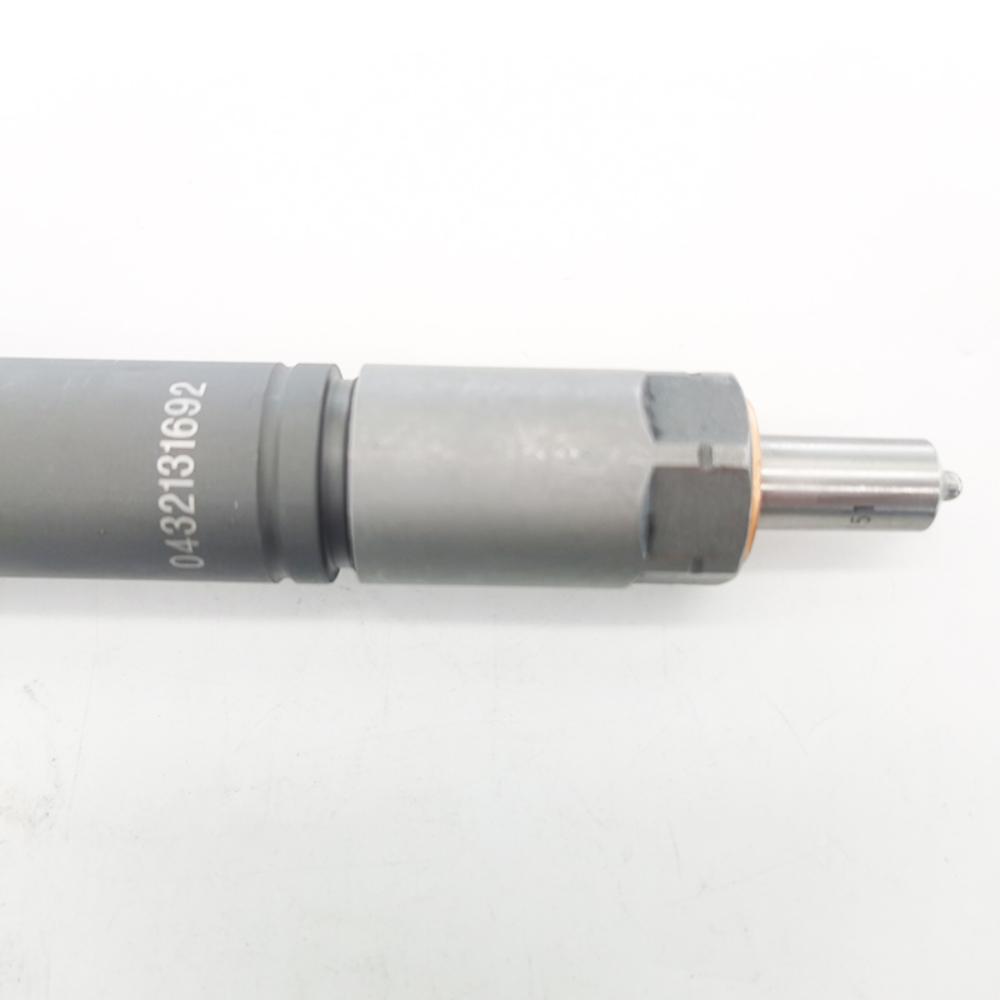 High quality New For 0432131692 Diesel Engines Parts Fuel Injector 0432131692 1404591 For  9.15