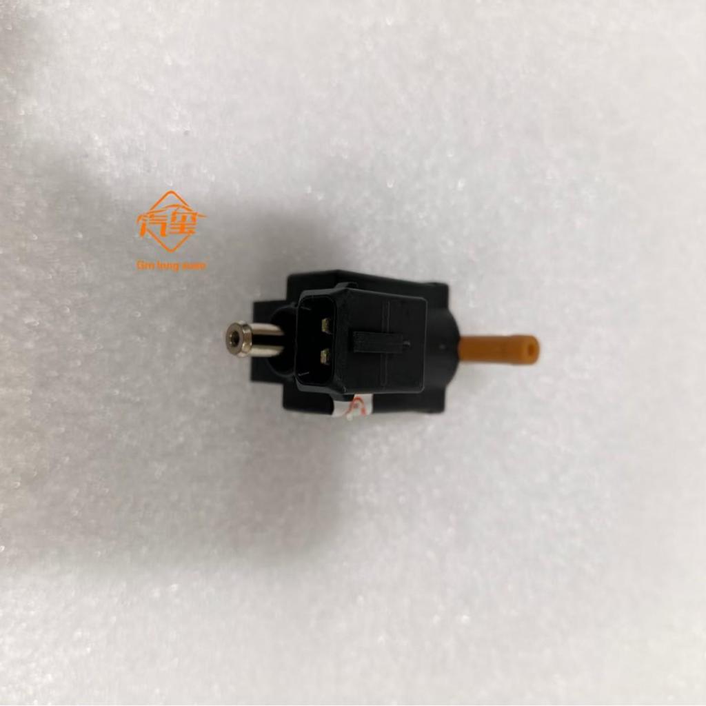 Buick Envision S Turbo Solenoid Valve 55573259