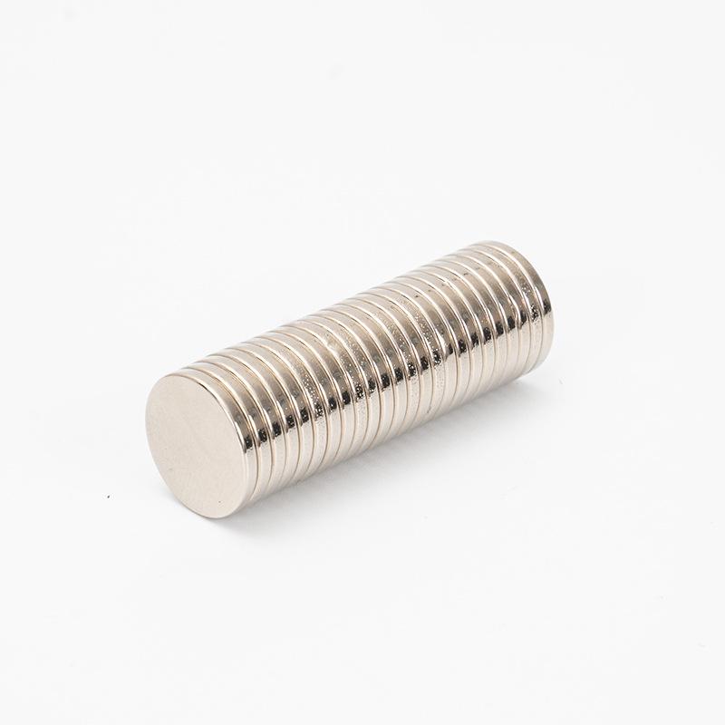 Strong Neodymium Iron Boron Round Magnet Sheet - Small Magnetic Sticker