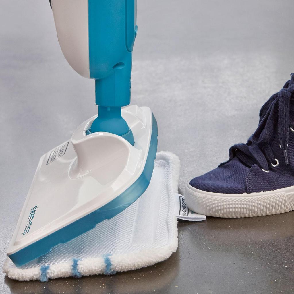 Black-Decker FSM13E1 Steam Mop 1300W Blue/White