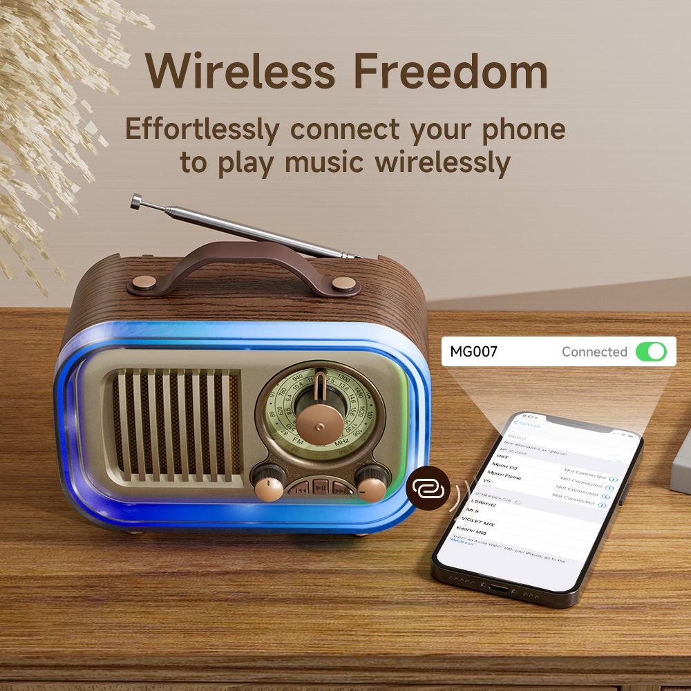 Retro Multifunctional Bluetooth Speaker with Radio, Portable Wireless Outdoor and Home Audio, Multi-band, Card Compatible.