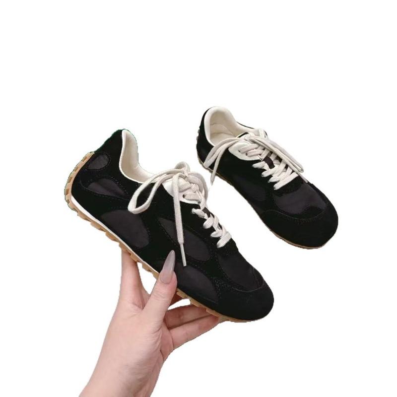 Inner heightening women's shoes new retro color matching breathable retro lightweight sports women