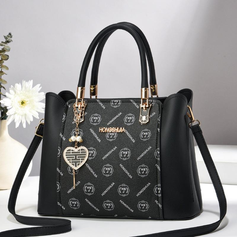 High Quality Large Capacity Women'S Shoulder Bag Luxury Brand Designer Handbag Classic Printed Crossbody Bag Commuting Tote Bag