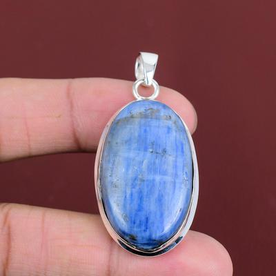 Ciondolo in Cianite Gioiello in Pietra Preziosa Naturale Ciondolo in Argento Sterling 925 Ciondolo Unico Gioiello per Matrimonio Ciondolo di Design Fatto a Mano Regali per la Moglie