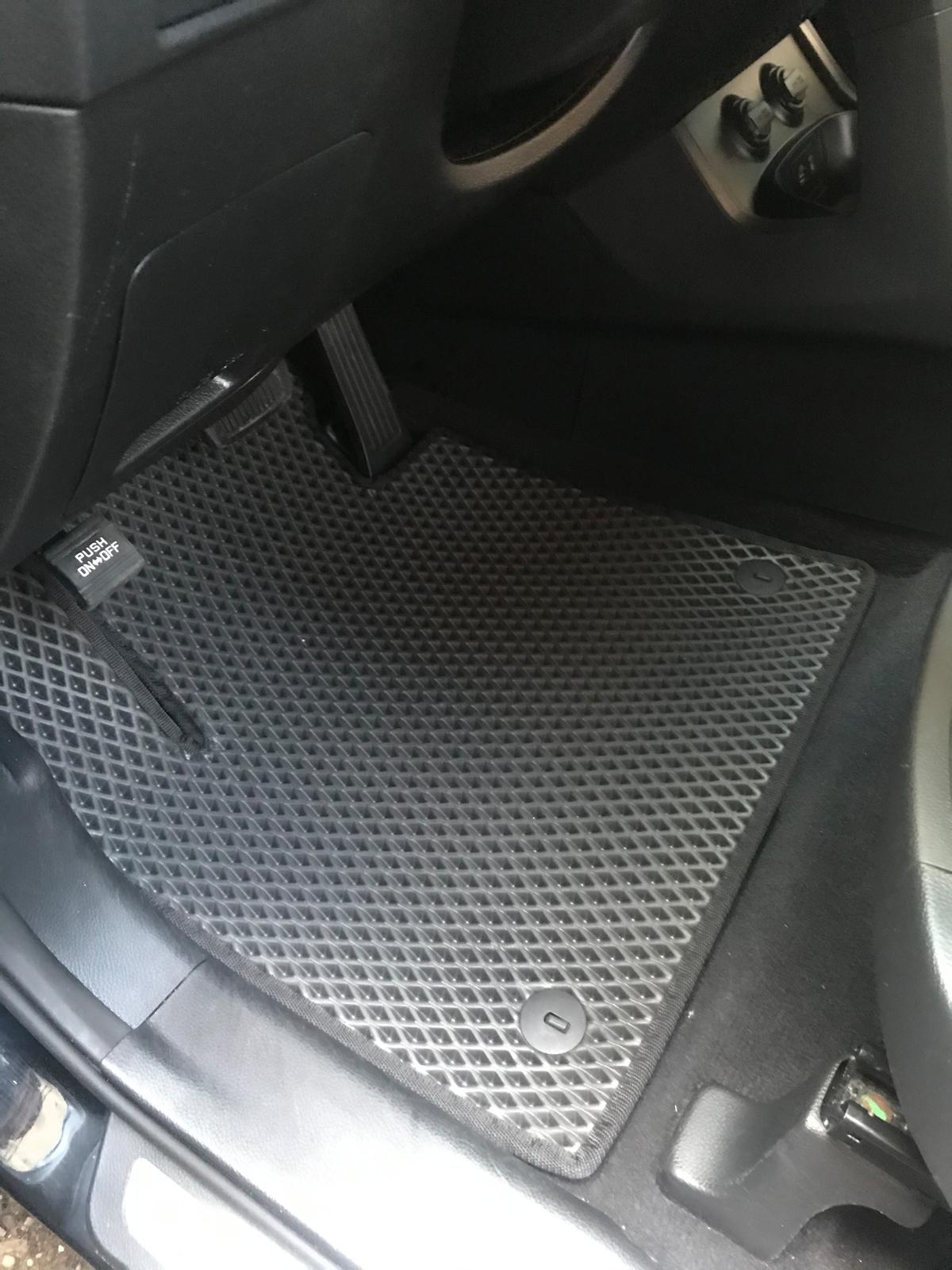 

Килимки 5 місць (EVA, чорні) для Hyundai Santa Fe 3 2012-2018 рр.