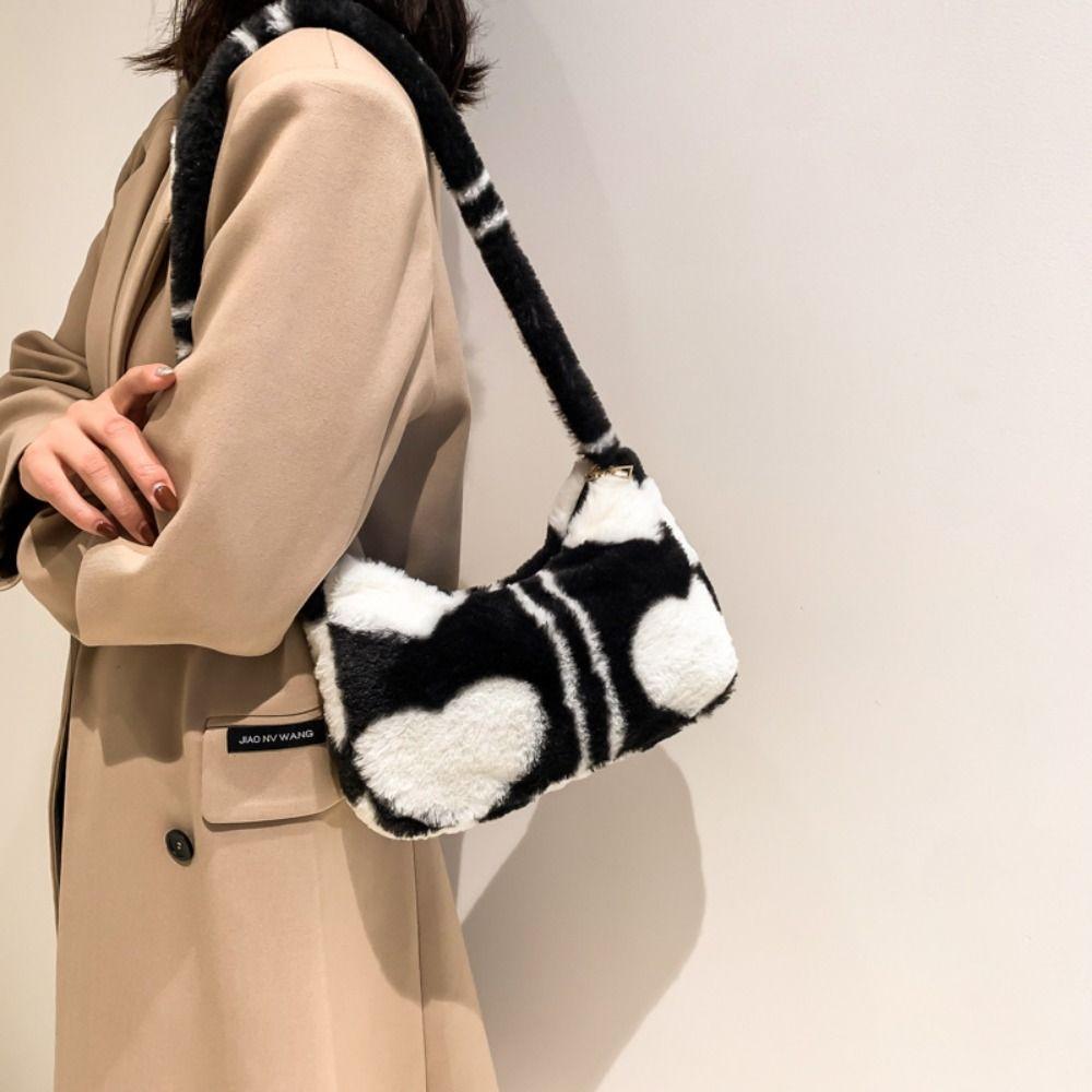 

Мягкая плюшевая сумка подмышками, плюшевая пушистая сумка через плечо, минималистичные плюшевые сумки на запястье для девочек