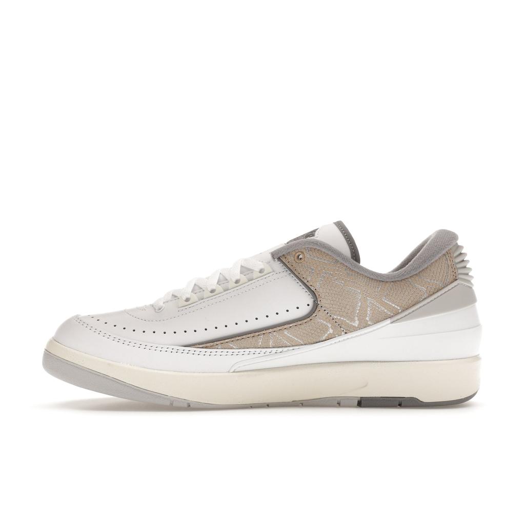 Pantofi sport pentru bărbați Air Jordan 2 Retro Low Python, alb ciment-gri Sanddrift DV9956-100