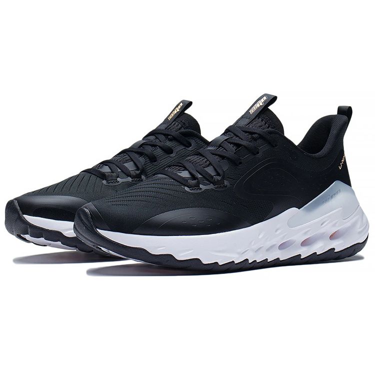 Li Ning Eazgo Shock Absorbing Low Top Running Shoes Men Sneakers Black ARES015-2
