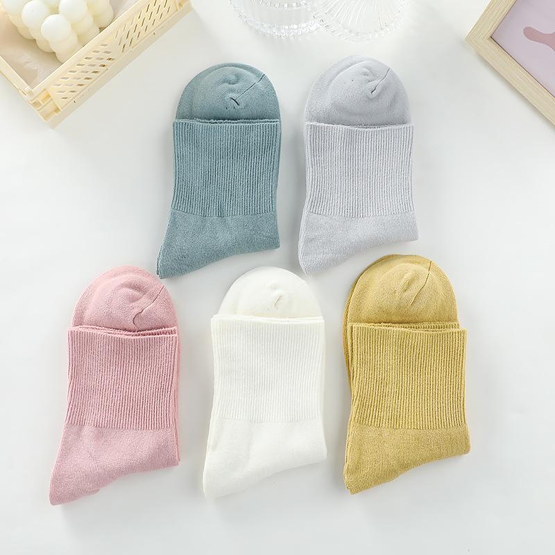 Ladies Spring and Summer Thin Simple Breathable Loose Mouth Cotton Socks
