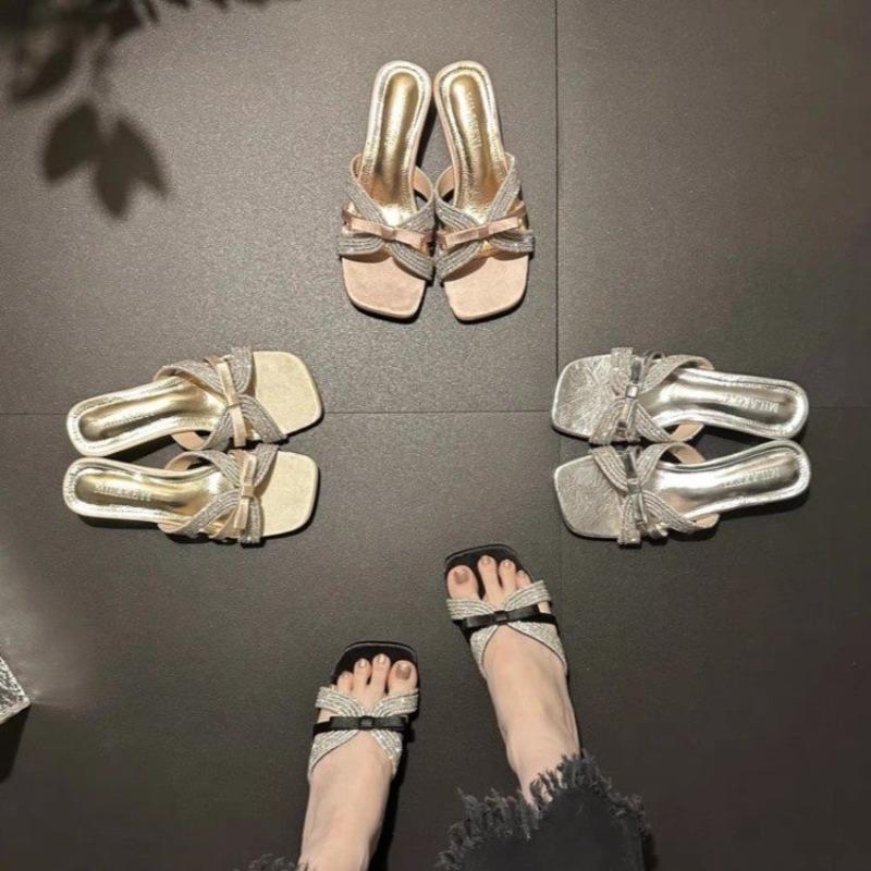 Slippers Women's Summer New Rhinestone Bow Thick Heel Sandals Square Head Open-toed Versatile Fashion High Heels