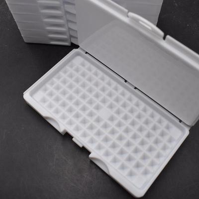 50/100-Fächer Strasssteine Schmuckaufbewahrungsbox 3-10 mm Edelstein-Display-Organizer-Etui Für Geschäft Edelsteine Rohe Steinverpackung Abdeckung Tablett