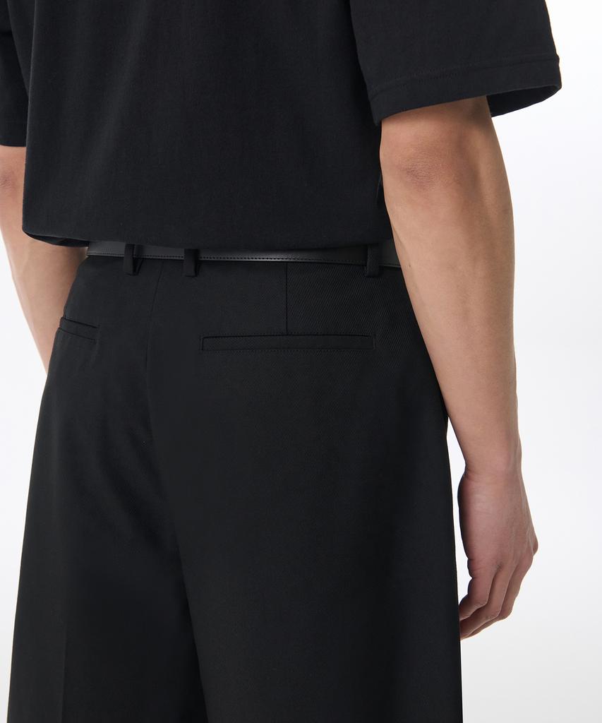 Musinsa Standard Whipcord Wide Hidden Banding Half Slacks [Black]