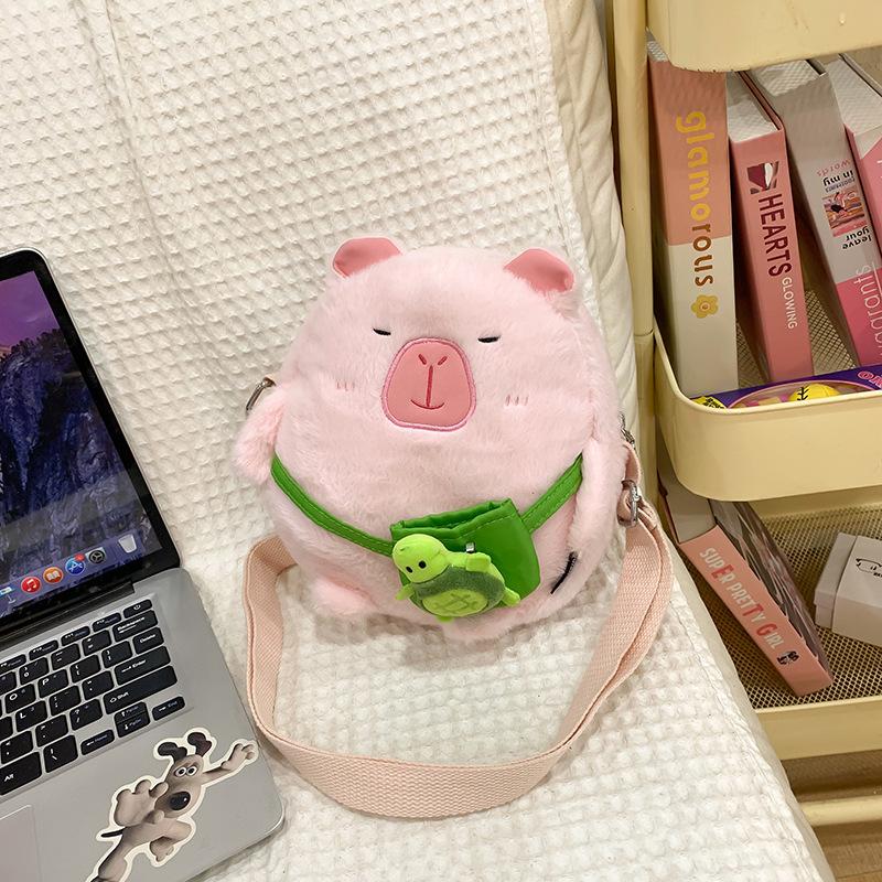 Winter New Cute Furry Cartoon Messenger Bag Versatile Capybara Bag Student Mobile Phone Bag
